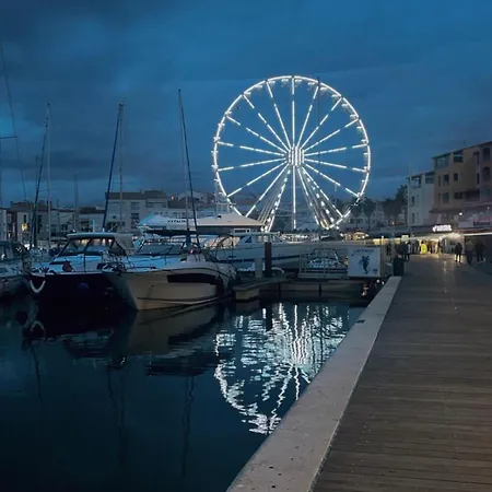 Super Entierement Renove Avec Vue Port * Agde