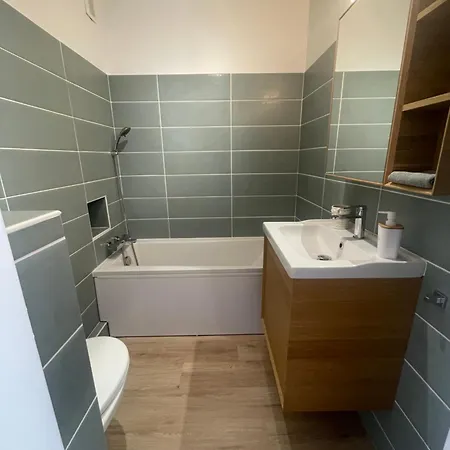 Super Entierement Renove Avec Vue Port